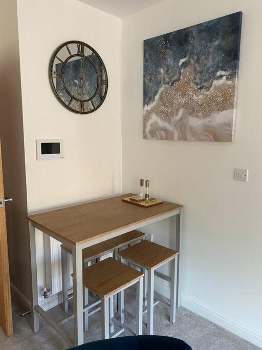Rhôs-on-Sea Luxury Modern 1Bed Sea View Apartment מראה חיצוני תמונה