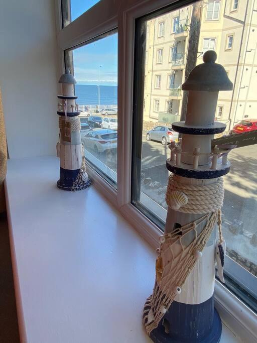 Rhôs-on-Sea Luxury Modern 1Bed Sea View Apartment מראה חיצוני תמונה